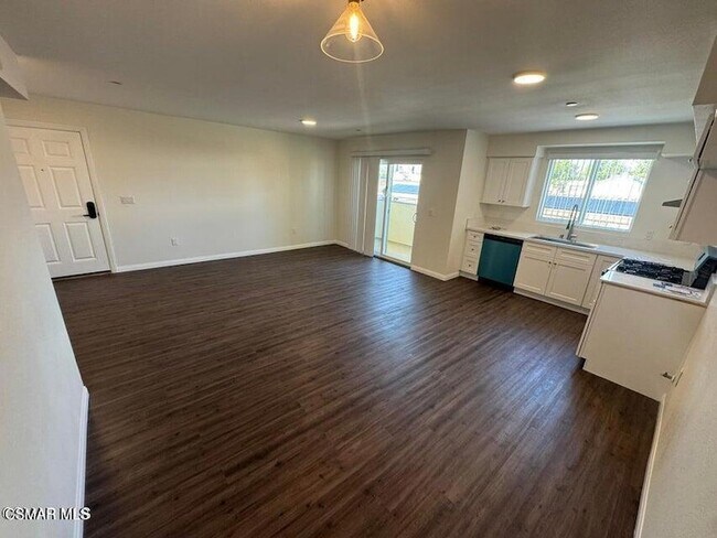 Foto del edificio - 1850 Buyers St