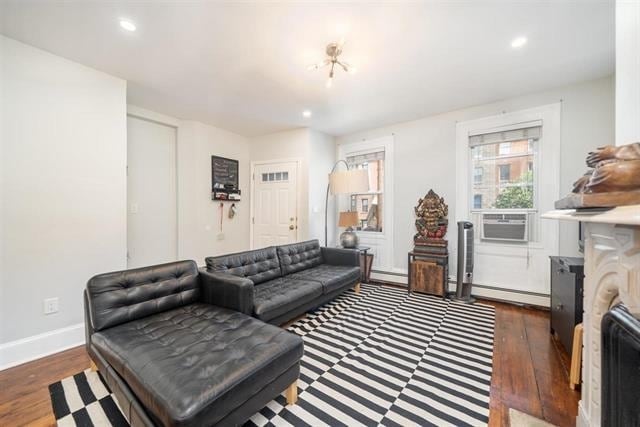 Building Photo - 271 3rd St