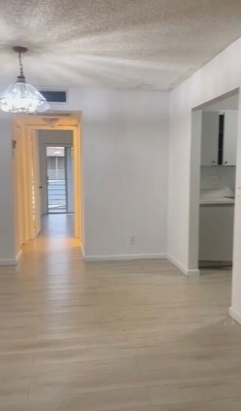 Primary Photo - 2200 Springdale Blvd