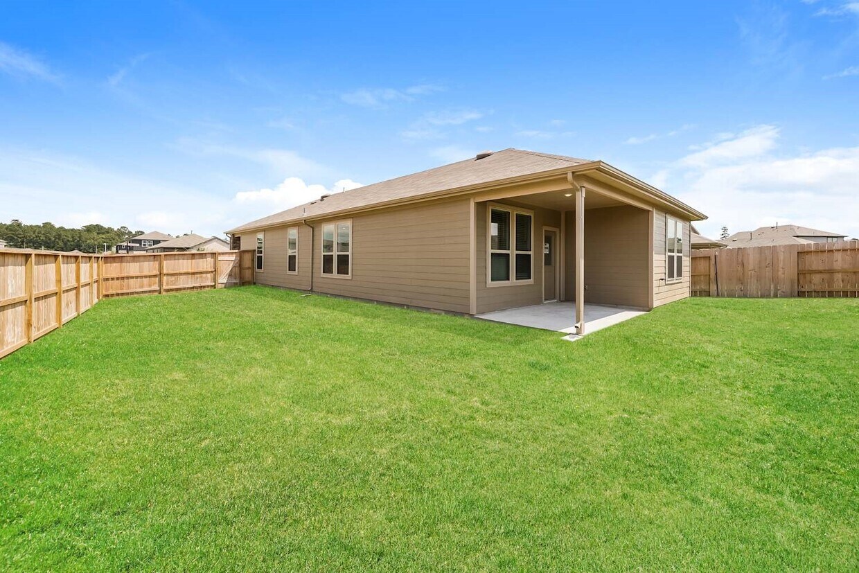 Foto del edificio - 15243 Canyon Rapids Rd