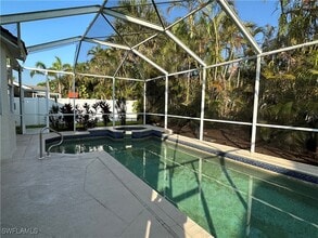 Building Photo - 12870 Eagle Pointe Cir