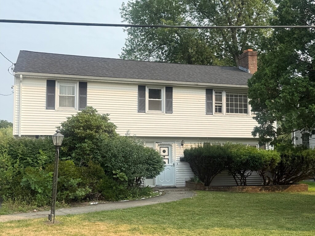 Primary Photo - 45 Bernard St