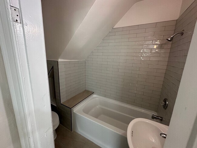 Foto del edificio - University Housing SLC LLC - 327