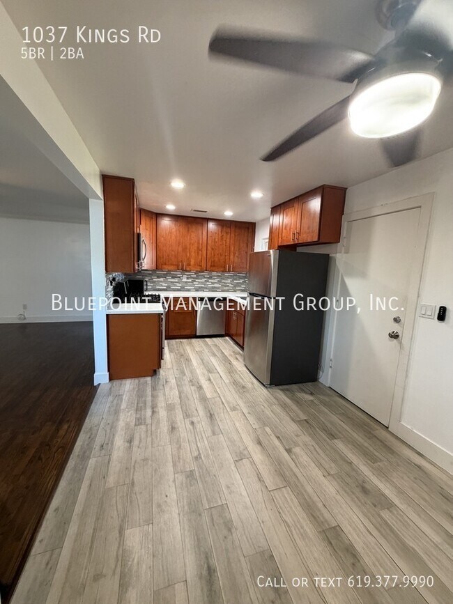 Foto del edificio - 1037 Kings Rd