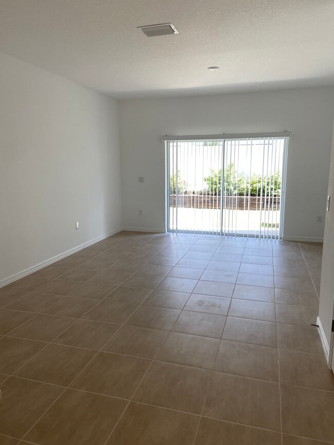 8748 Daybreak St, Sarasota, FL 34241 Townhome Rentals in Sarasota FL