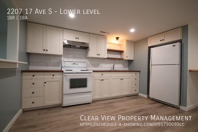 Building Photo - Recently renovated 1 bed, 1 bath and offic...