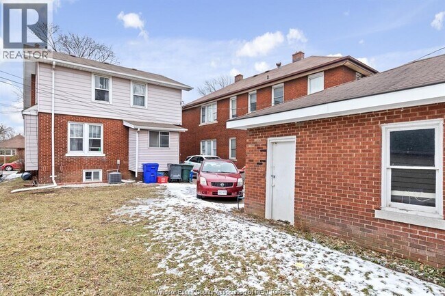 Building Photo - 381 Partington Ave