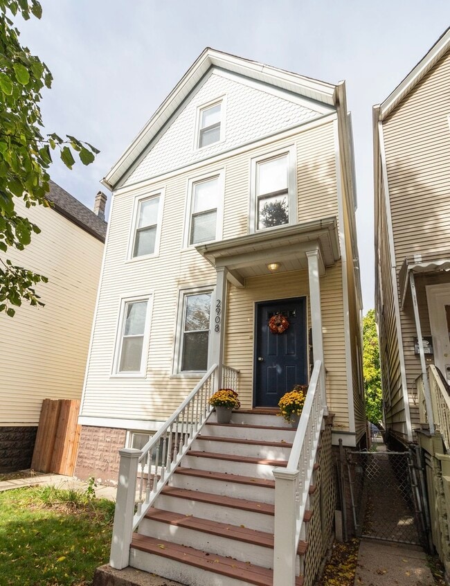 Building Photo - 2908 N Dawson Ave