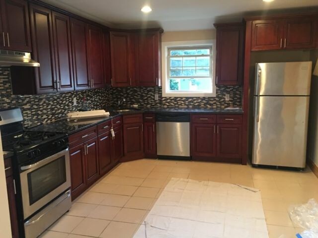 Foto principal - 90-05 25th Ave