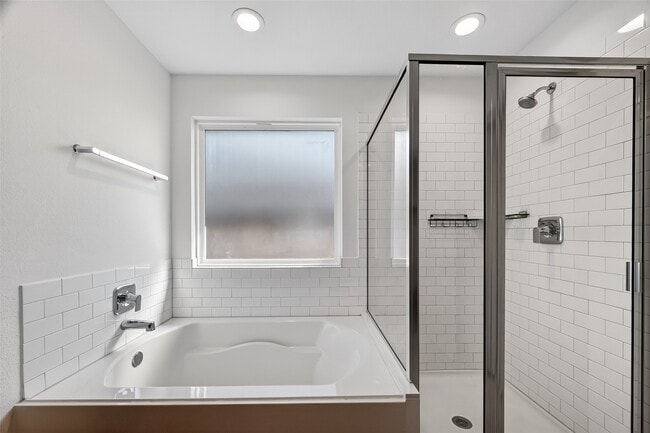 Foto del edificio - 2920 Stamford Hl Ln