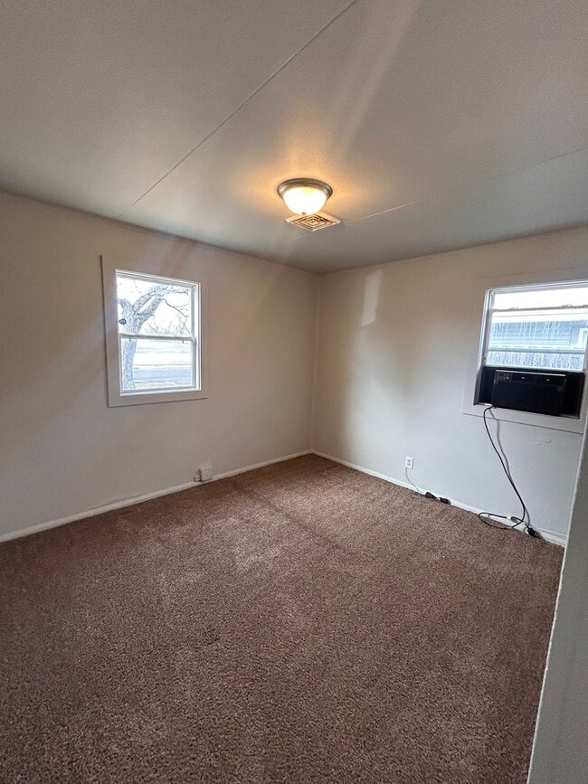 Building Photo - 4925 Gaywood Dr