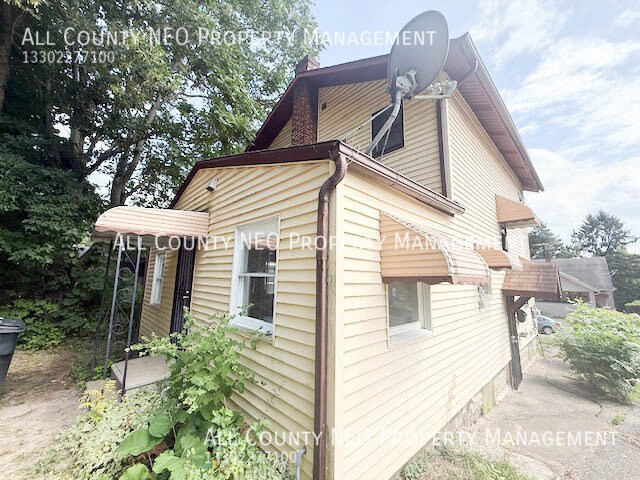 Foto del edificio - 897 McKinley Ave