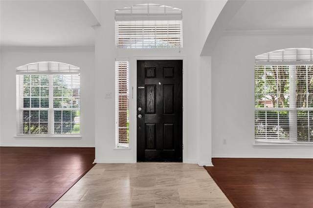 Foto del edificio - 6902 Amesbury Ln