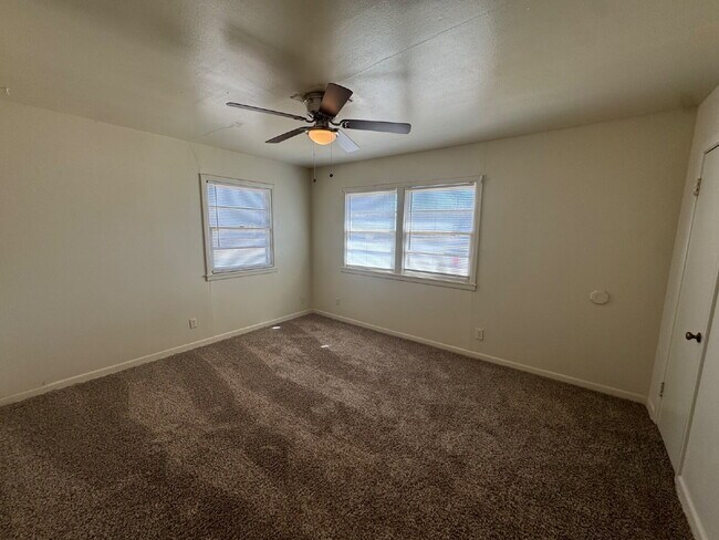 Building Photo - Beautiful Home Located Near Lubbock Christian University