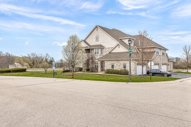 Foto del edificio - 4666 Sagewood Cir