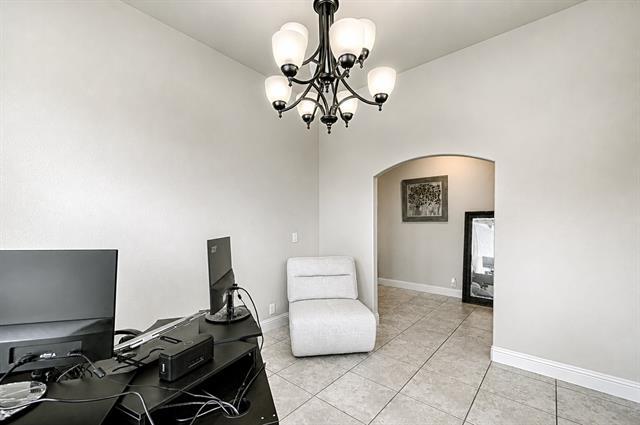Foto del edificio - 1721 Maplewood Dr