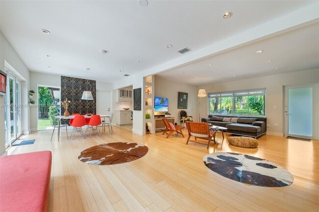 Foto del edificio - 5800 SW 50th Terrace