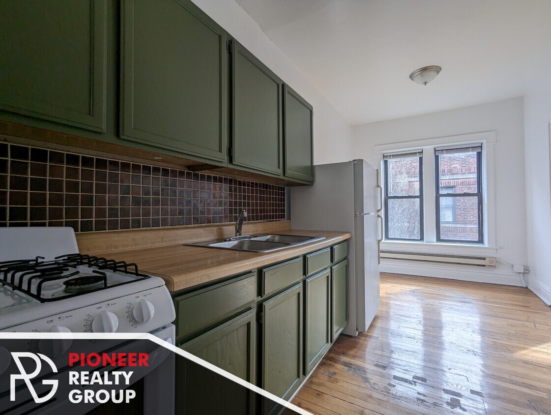 Foto principal - 3817 N Fremont St