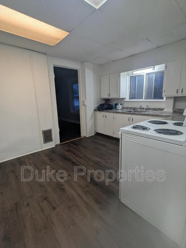 Foto del edificio - 431 W State St