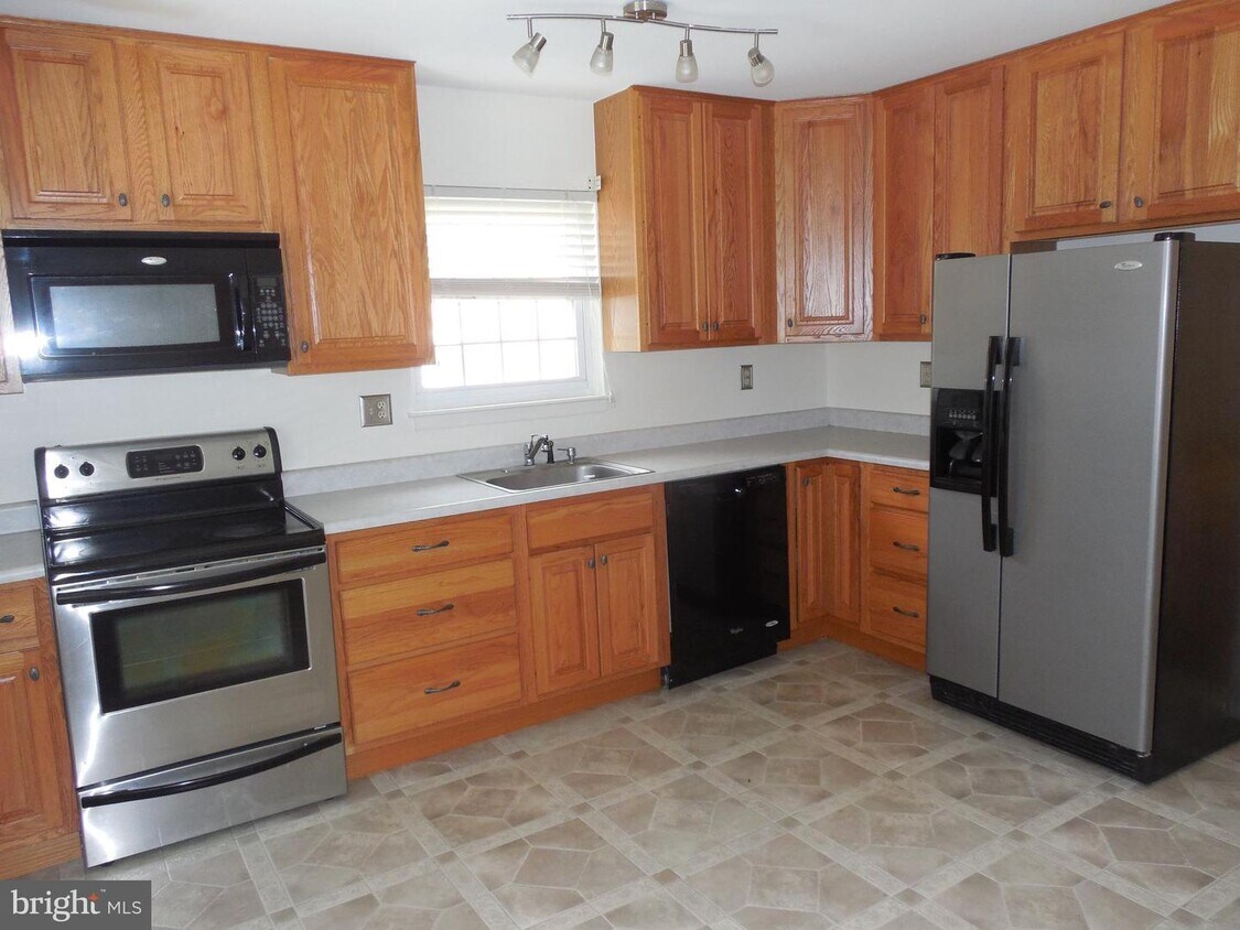 38 Loveton Farms Ct, Sparks Glencoe, MD 21152 Townhome Rentals in Sparks Glencoe MD