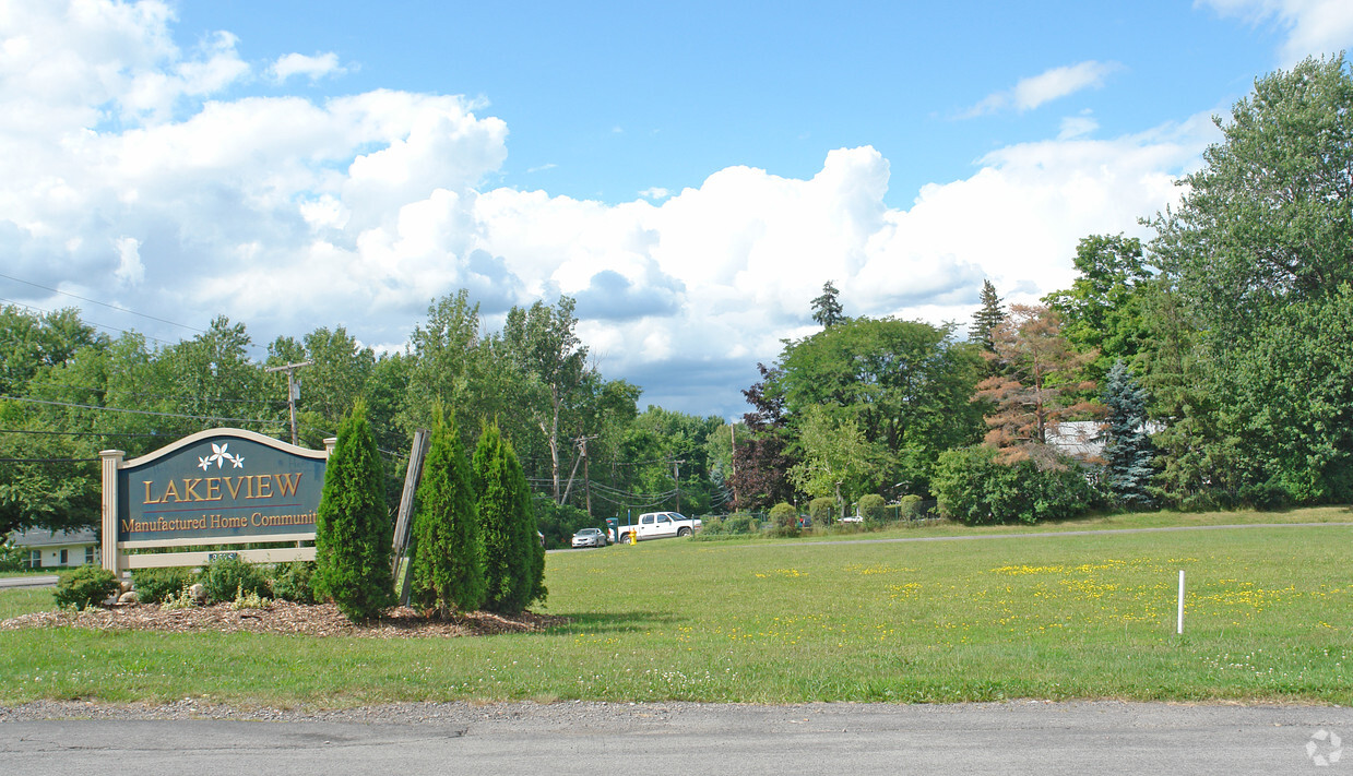 Primary Photo - Lakeview Mobile Home Community