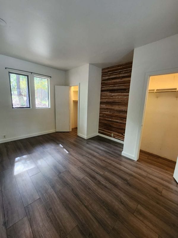 Foto del edificio - 12896 Rices Crossing Rd