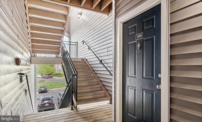 Building Photo - 20451 Chesapeake Square