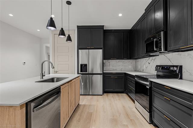 Foto del edificio - 660 Elsberry Ave
