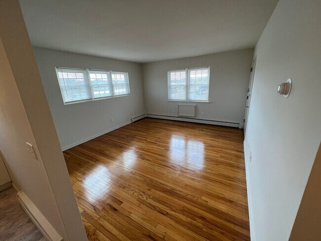 Interior Photo - 104 5th Ave Belmar