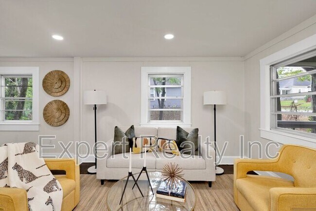 Foto del edificio - 4345 2nd Ave S