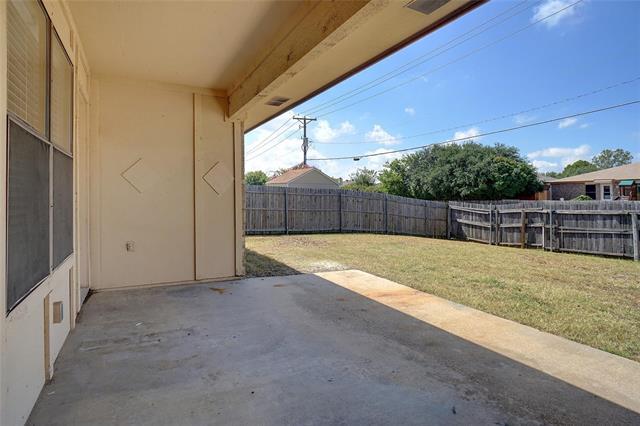 Foto del edificio - 7745 Pear Tree Ln