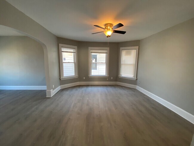 Building Photo - 1316 Otto Blvd