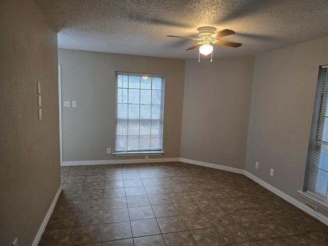 Building Photo - 3100 Medina St