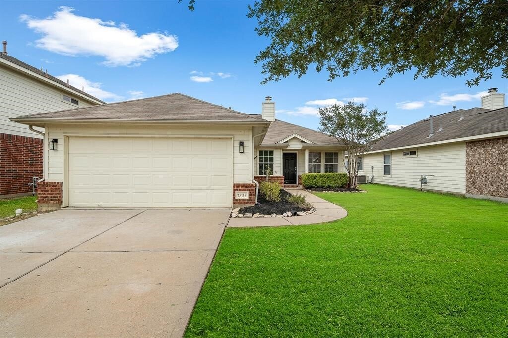 Primary Photo - 25118 Clover Ranch Dr