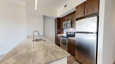 Interior Photo - Eleven55 Ripley
