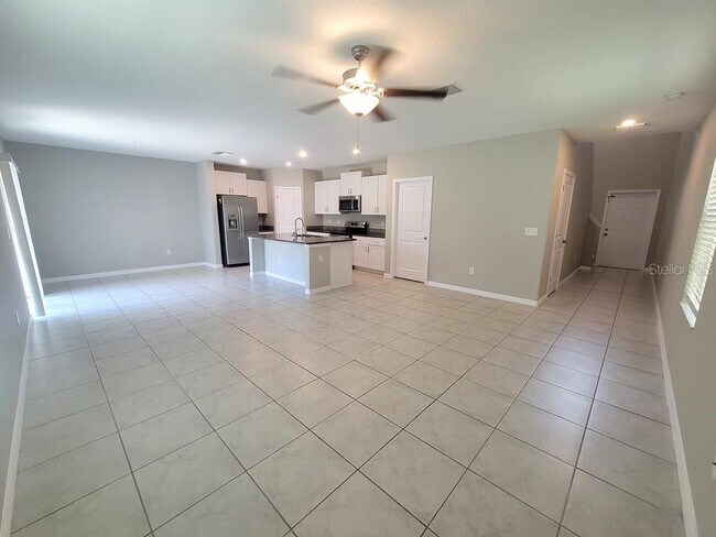 Building Photo - 13770 Sea Bridge Dr