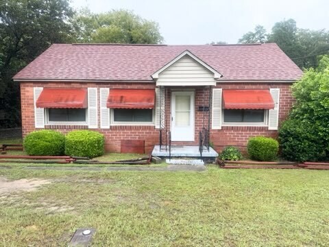 Primary Photo - 1340 Burton Ave