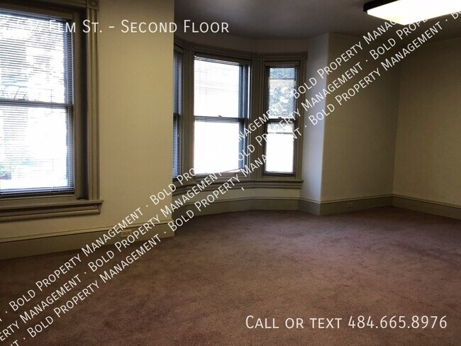 Foto del edificio - 534 Elm St