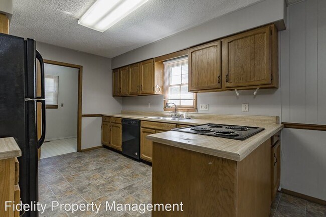 Building Photo - 3 br, 1.5 bath House - 1138 S Belcrest