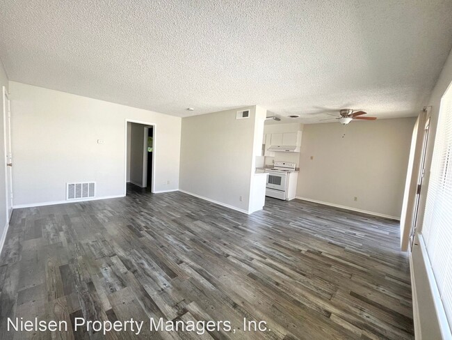 Foto del edificio - 1 br, 1 bath Apartment - 17 Quay Court 17 ...
