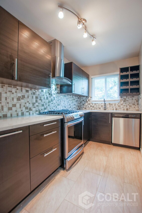 Foto principal - 773 Greenwood Ave NE