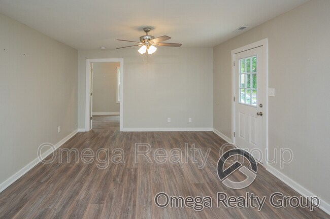 Foto del edificio - 119 Hart Ave