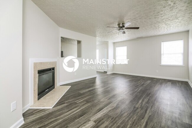 Foto del edificio - 3 Bedroom Pet-Friendly Home in KNIGHTDALE,...