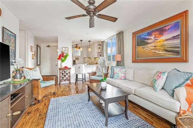 Building Photo - Elevated Island Living: High-Floor Corner Gem with Harbor & Sunset Vistas