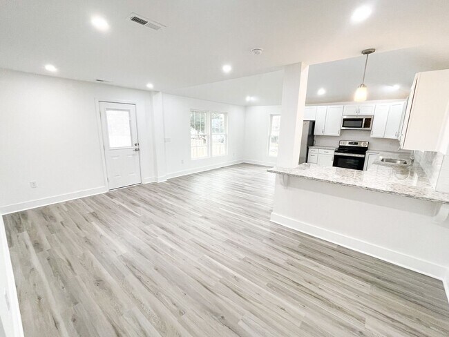 Foto del edificio - 3 Bed, 2 Bath Home Available in Greer