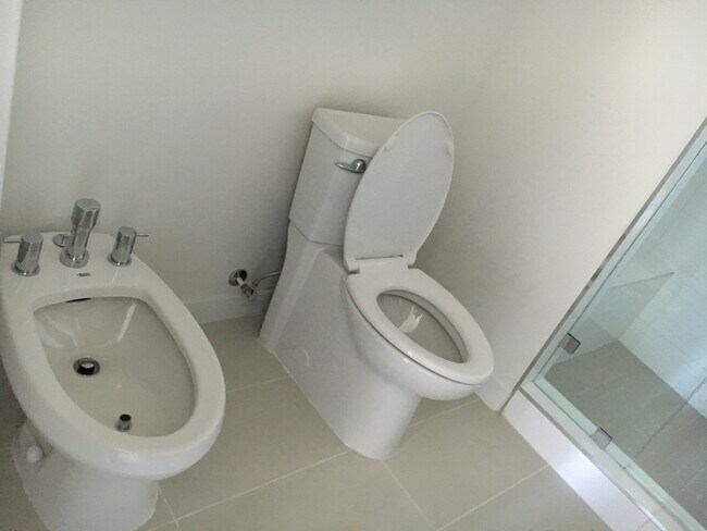 Foto del edificio - 7825 NW 107th Ave