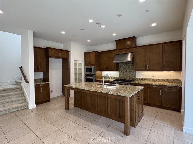 Foto del edificio - 66 Diamond Flats