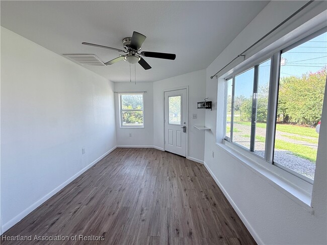 Building Photo - 12612 US-98