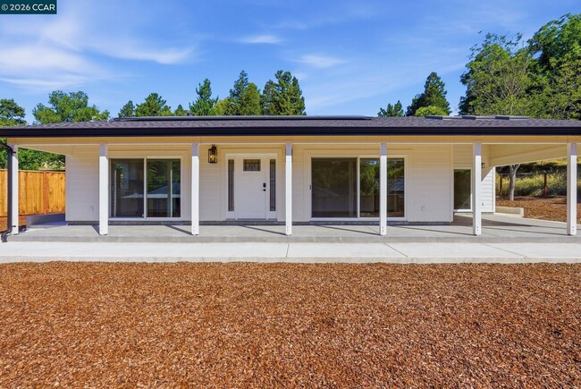 Building Photo - 3196 Rohrer Dr