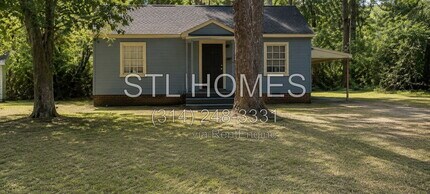 Building Photo - 3251 Meadow Ln
